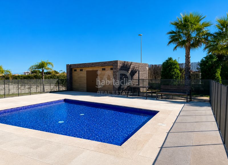 Foto cc21d9c5-369b-4fcc-a260-4c4dac436149. Pis amb aparcament piscina a Devessa - Monte Pego Dénia