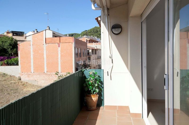 Foto 3771d4c8-0a88-425e-8a91-d56ff59429e6. Dúplex amb calefacció a Arenys de Munt