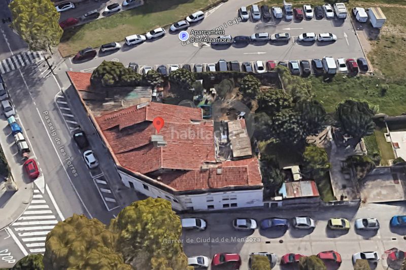 Foto 93711976-3bce-430c-91c1-aab294b776ca. Edificio in Ca n´Alzamora Rubí