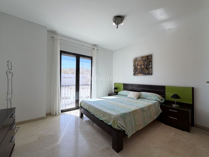 Foto f85e9293-08ac-4382-a652-1b9fbfbe611b. Pis a Gata de Gorgos