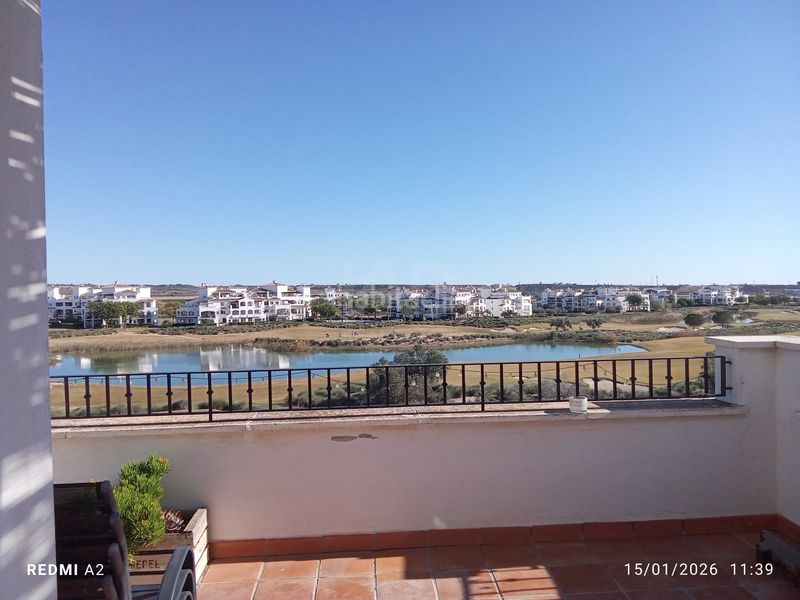 Foto cf739594-6d68-4405-bbe0-ceb4833ba6c8. Pis amb aparcament piscina a Algezares Murcia