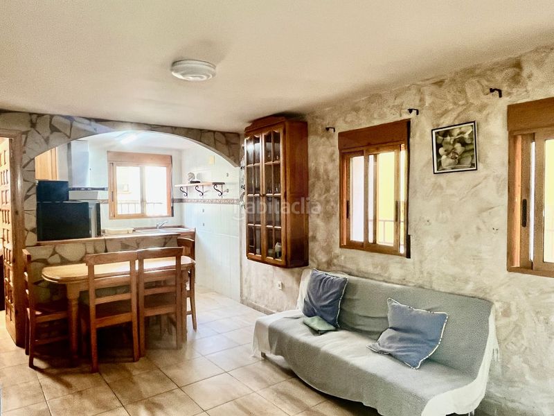 Foto 0e3efb4b-c572-4c98-866e-8a0cde127da5. Casa amb calefacció a Casco Urbano Vinaròs