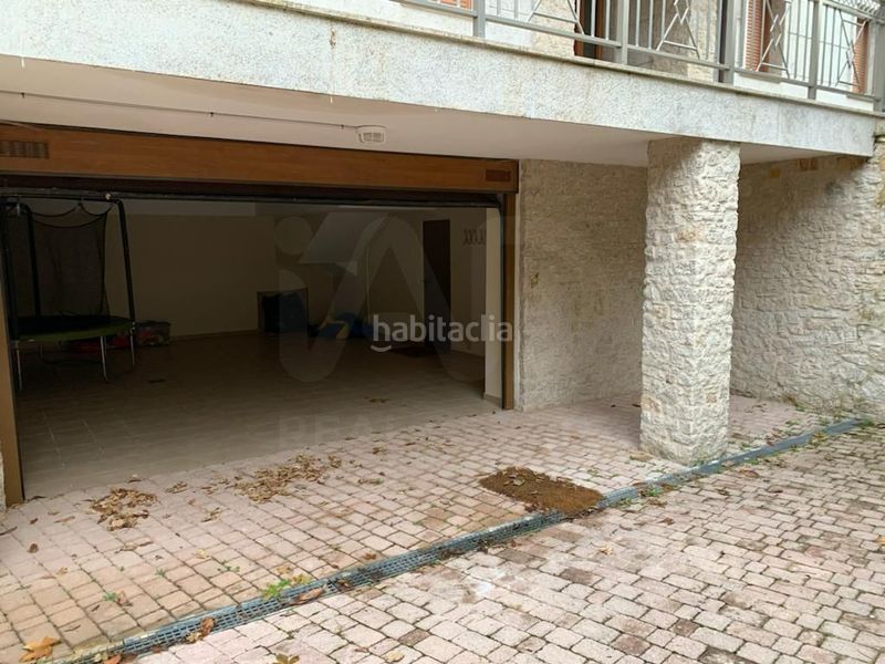 Foto 8a222ef6-3103-483a-9415-b045186e3dd1. Casa en Paseo de la Cantera Jaca