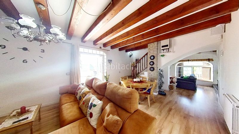 Foto 1fca4b64-722a-40a2-a885-b47f5d92e0f6. Casa amb calefacció aparcament piscina a Nou Vendrell Vendrell (El)