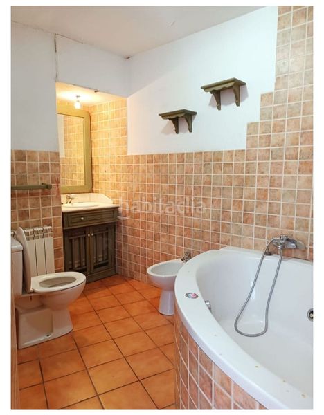 Foto bcb1367c-cb11-492b-9e67-ea3e0039a5af. Casa amb calefacció a Muela (La)