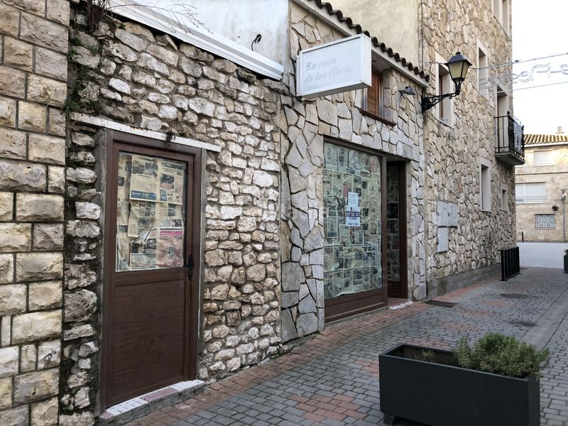 Foto e5a7bbc2-e385-4915-b4e2-420ea25191e0. Casa amb calefacció a Muela (La)