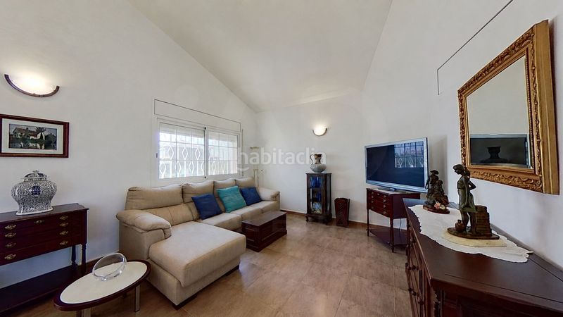 Foto 0d40115b-d1cc-4fa3-a279-bed2edb59f19. Chalet en Roda de Barà