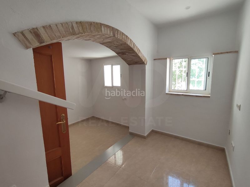 Foto b87b6a91-b7ab-4fbd-afe0-7bdee627b4c3. Casa amb calefacció piscina a Pedralba