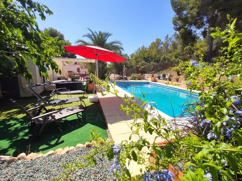 Foto ecd2bf53-9692-4107-a853-6517a6cd4eaa. Casa amb calefacció piscina a Pedralba