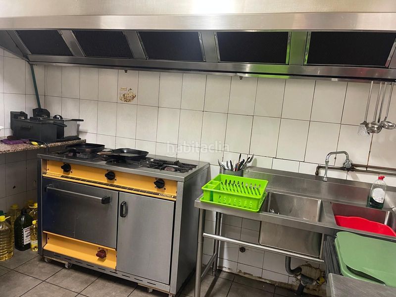 Foto 40fd8e32-0627-47e3-a2a4-5154e889c9fc. Local comercial a Centre Prat de Llobregat (El)