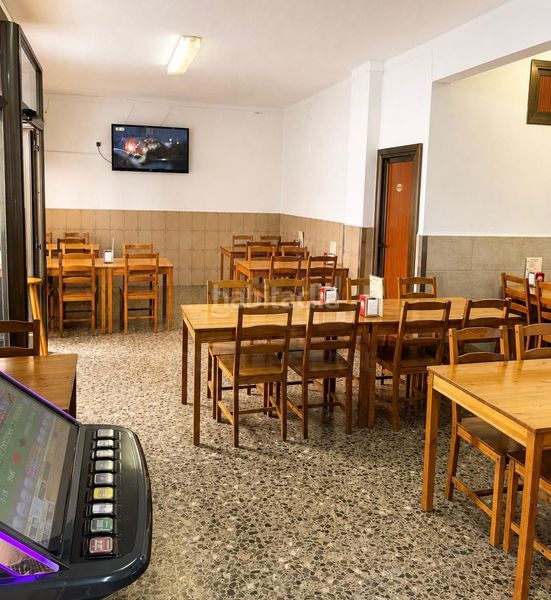 Foto a164797e-4a58-423a-95ac-2ced8312c4fd. Local comercial a Centre Prat de Llobregat (El)