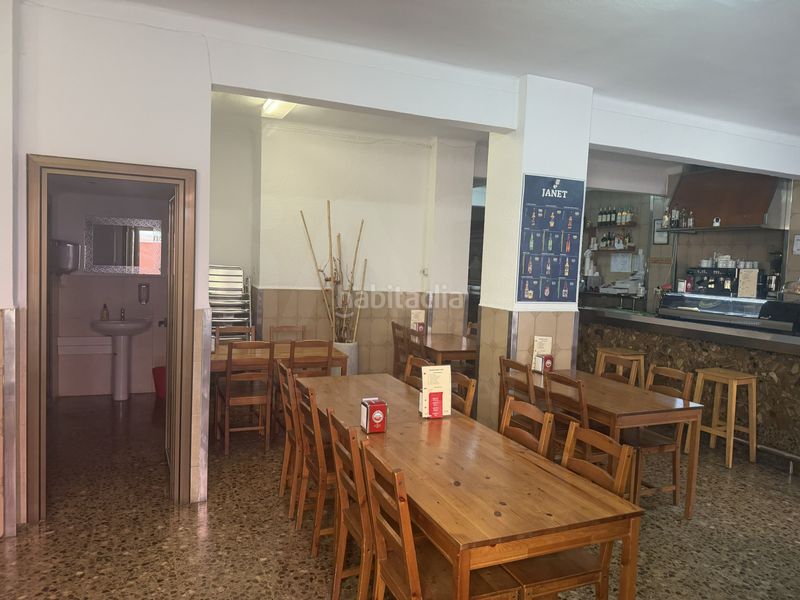 Foto c468dd00-452a-4359-b634-2f3f38766868. Local comercial a Centre Prat de Llobregat (El)