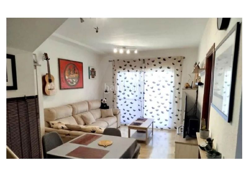 Foto 5c176fad-bf15-4c4a-84a0-32cb8fa99460. Casa pareada en Lepe