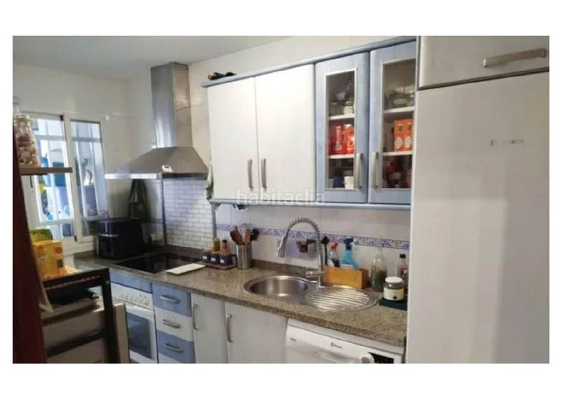 Foto 6bbde13f-1e06-4d54-8434-bafbfa0a9a7e. Casa pareada en Lepe
