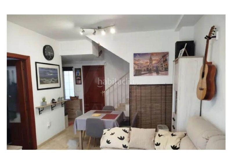 Foto d2c2f2a3-8788-4522-8fdb-06b3bcfe4102. Casa pareada en Lepe
