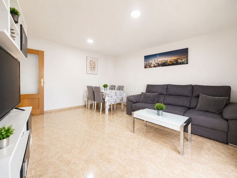Foto 0e0d0b7d-6213-447b-bf2c-d39da7727f1d. Pis a Abarán