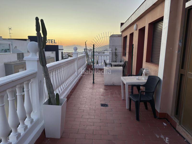 Foto 01769a18-a652-4d4c-b79b-71aa32f1e678. Edificio en Tarifa ciudad Tarifa