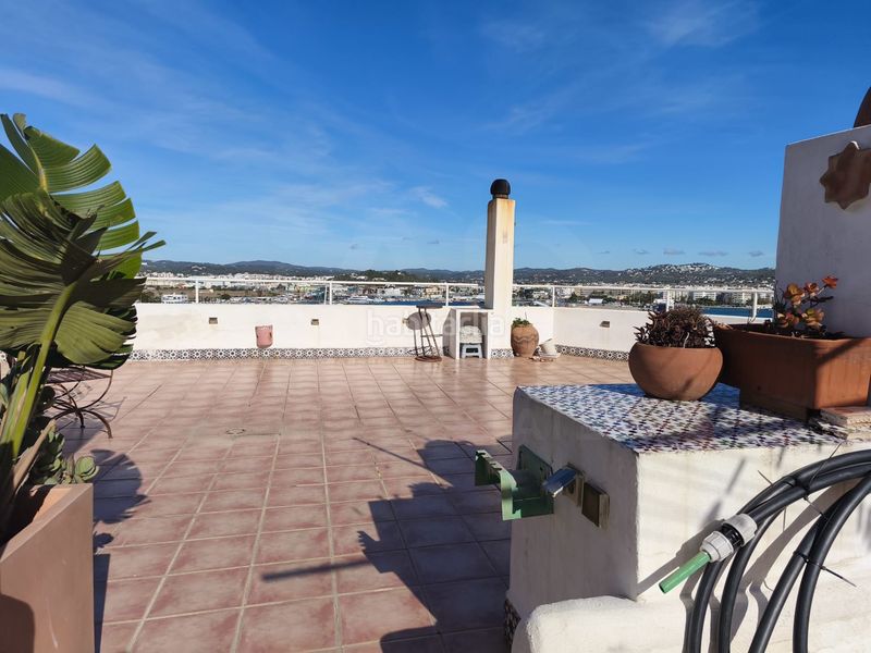 Foto 572de4ea-485e-4855-b177-adecb96d6495. Casa en Dalt Vila-La Marina Ibiza