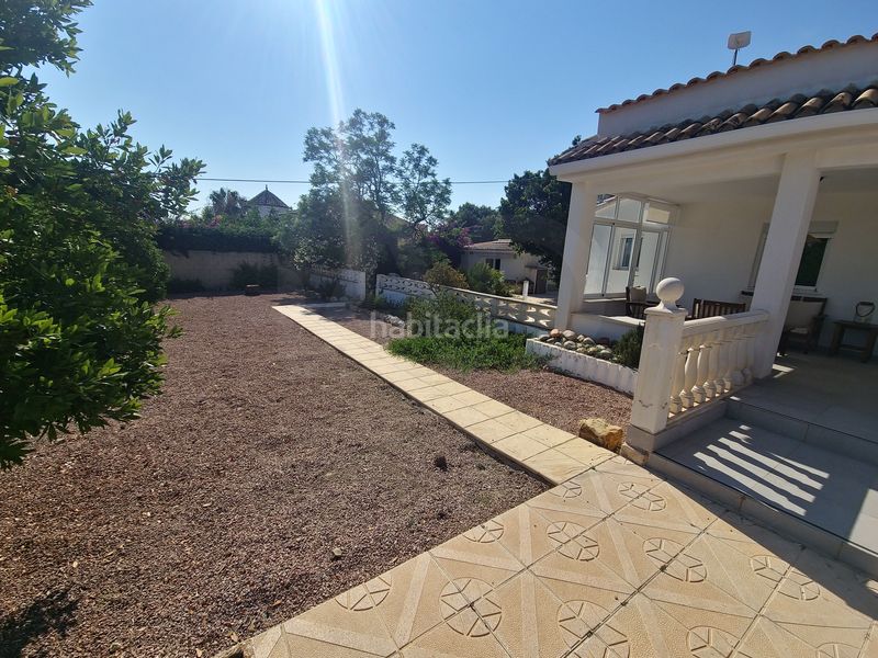 Foto 41df84cd-68f1-40e7-9e7a-4c0993ac17f8. Casa amb piscina a Busot