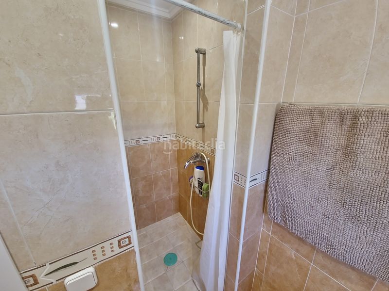 Foto ade92012-efc3-4f09-9402-fee383ee3658. Casa amb piscina a Busot