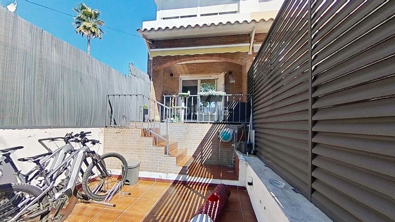 Foto 1b1e2649-0828-435c-ad40-9190d0d70981. Casa amb calefacció aparcament piscina a Jardins de Vilafortuny - Mas d'en Bosch Cambrils