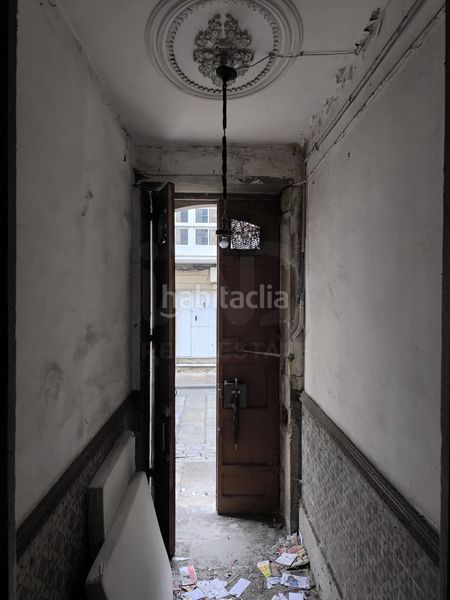 Foto 4f0073e5-7add-424c-9690-c63eaffd75f9. Edificio in Centro Ferrol