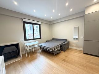 Studio in Trafalgar
