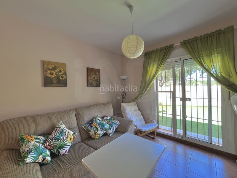Foto 4d1c2872-49d3-4a1f-95bd-cfb0ba233f3a. Casa aparellada amb calefacció piscina a Ayamonte ciudad Ayamonte