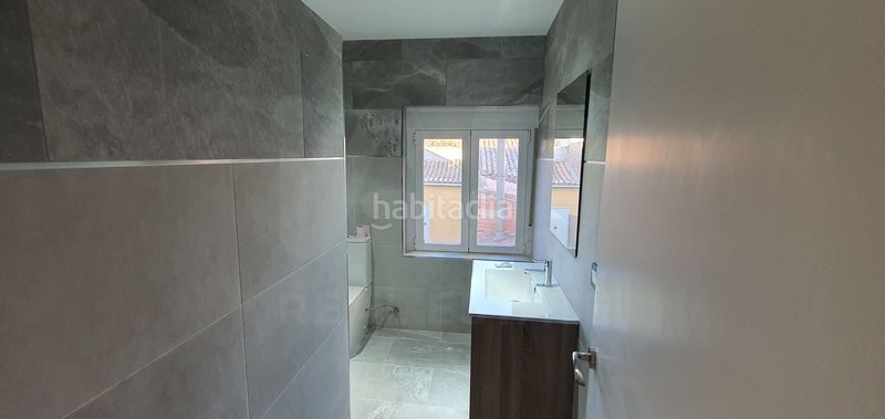 Foto b0430df2-d89e-4557-8261-16cc802e95c6. Masía en Cantalapiedra