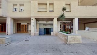 Local commercial à Calle tarragona 2 2