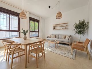 Casa bifamiliare in Calle navas navas del selpillar 6