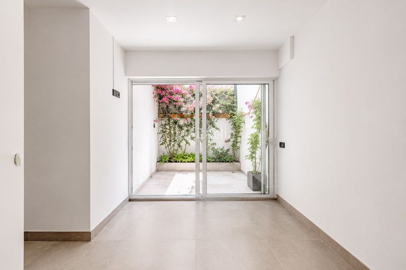 Foto ac3058b3-a237-4148-b583-d0a36bb9b505. Casa aparellada amb calefacció aparcament piscina a Sabadell