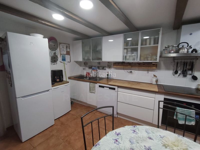 Foto 904d7e11-656c-4651-9600-ef6ce6a9855b. Casa aparellada amb calefacció a Alcanar