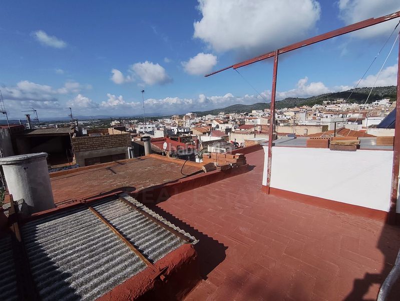 Foto a2133e77-e09a-4b64-a296-072ba1295f2c. Casa aparellada amb calefacció a Alcanar
