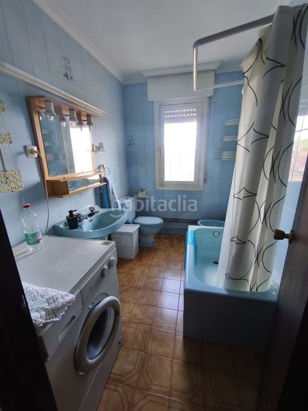 Foto e9fe9d58-f31d-4664-afe8-74574ca5f4f5. Pis amb calefacció a Almanza