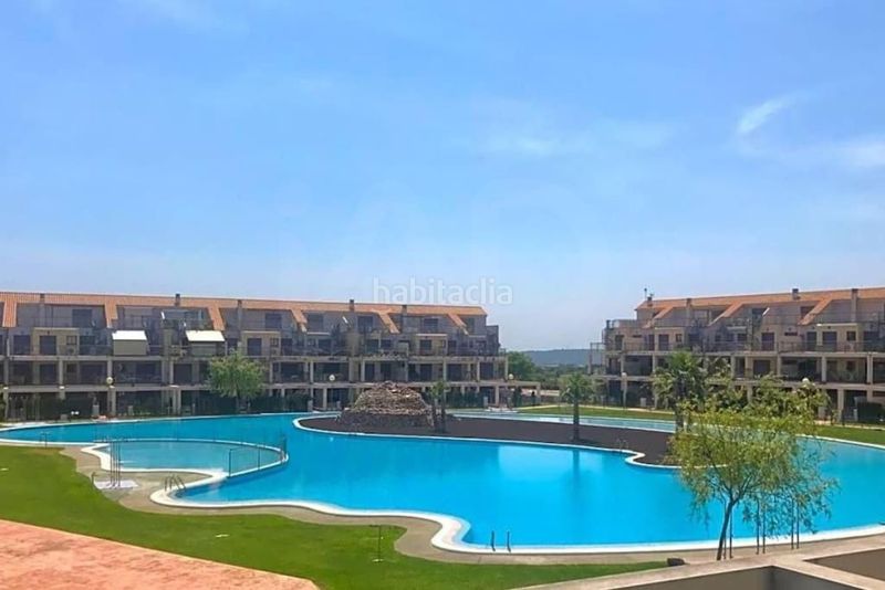 Foto 146aa95d-6e14-4d49-b977-ff75a7fde6e9. Pis amb piscina a San Jorge