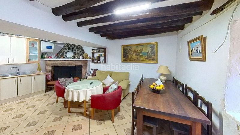Foto b0ffab0d-1788-42ee-b76b-579cfd0df1bc. Masia a Abrucena