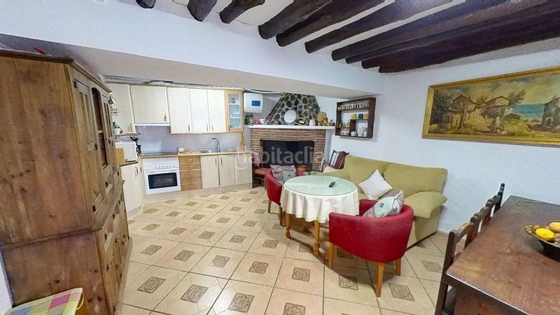 Foto fde03109-465e-4a5d-85a4-df68b7618571. Masia a Abrucena