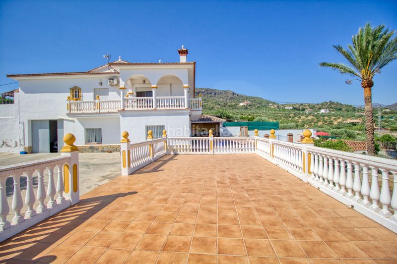 Foto 4c921c5d-73ef-4976-9c79-f778a6aa569a. Casa amb calefacció aparcament piscina a Álora