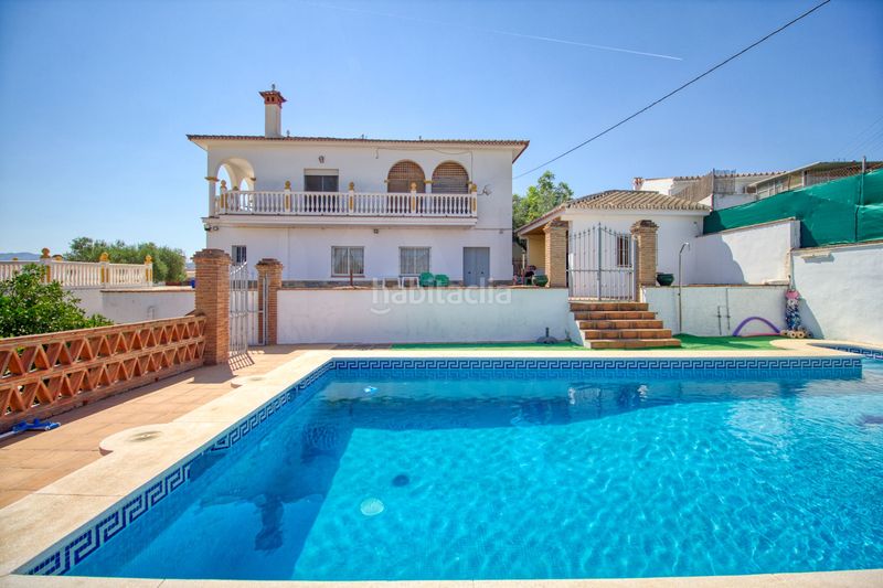 Foto eb7cf3ab-79b4-4b94-9f3d-a1eae321d56b. Casa amb calefacció aparcament piscina a Álora