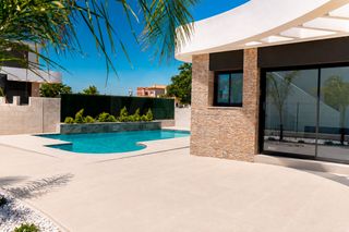 House in Montesinos (Los)