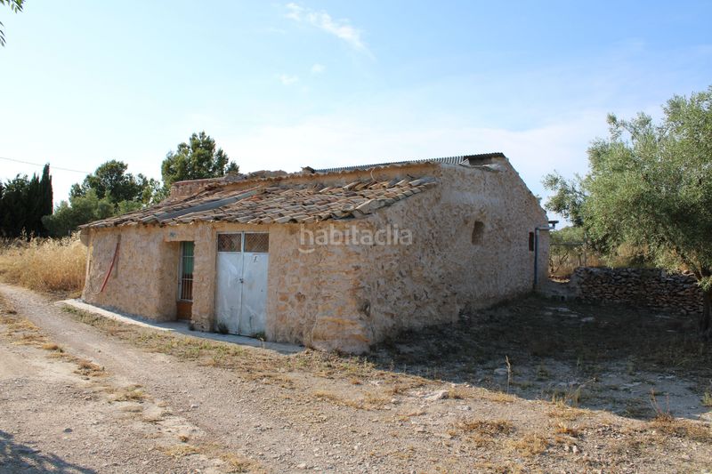 Foto 8342352c-f4a5-439d-a72c-a4a307a73c27. Casa amb aparcament a Onil