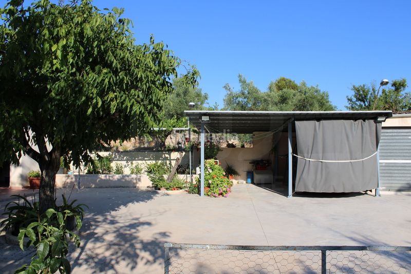 Foto c600ac65-394a-4c1a-88c9-1ef78427b148. Casa amb aparcament a Onil