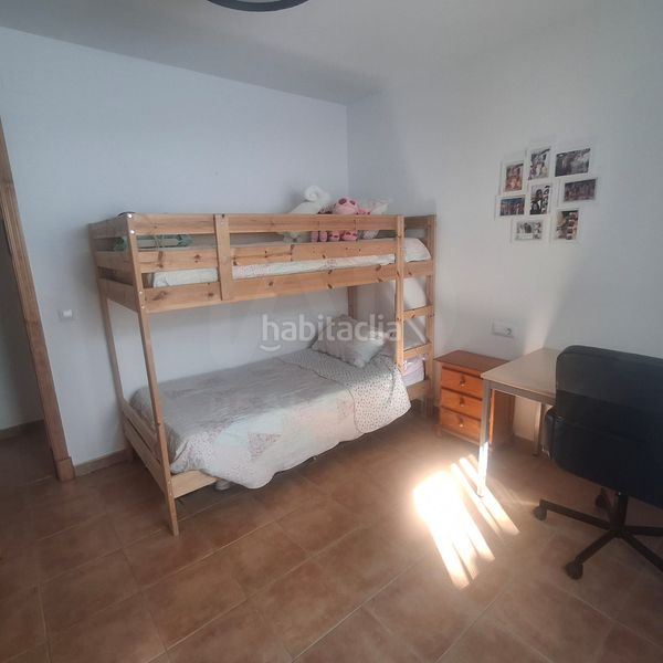 Foto bc10e450-3b13-4a04-b9bc-182d66935350. Piso en Medina Sidonia