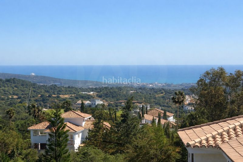 Foto f41af0b4-779a-4c27-ae2a-89266b96b57e. Casa amb aparcament piscina a Sotogrande alto Sotogrande