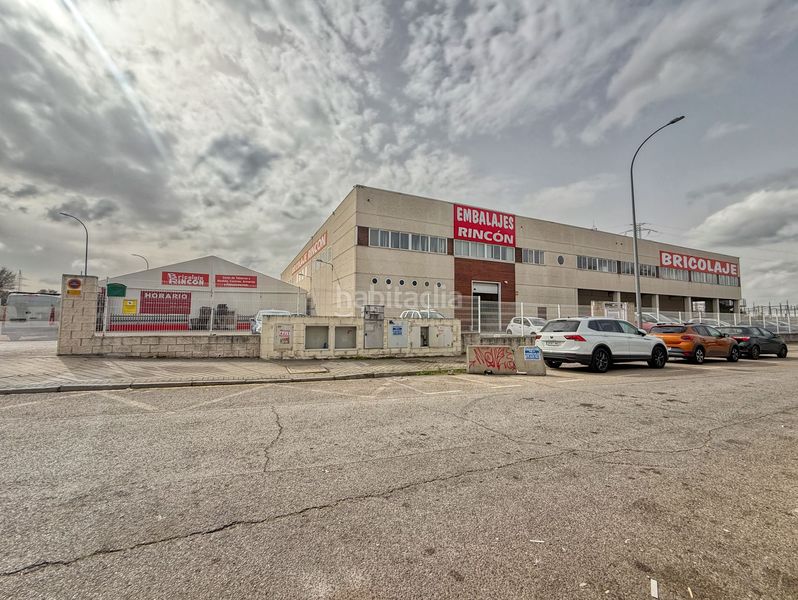 Foto a09db564-a4c2-421f-9cb4-f0e57efd9068. Edifici a avenida de españa a Centro Villaviciosa de Odón
