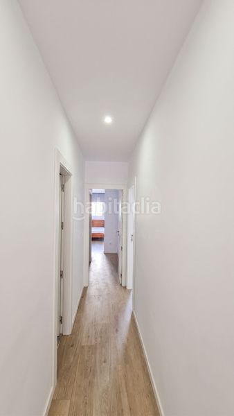 Foto c2eb98db-4030-4f93-aff9-3b8604df2512. Pis a Mercado Alicante
