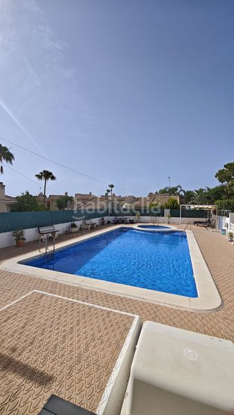 Foto 4dbdf526-1e40-4d45-9e21-4e5fcd20cc01. Casa amb piscina a Centro de la Ciudad Quesada Rojales