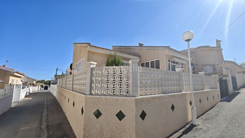 Foto 87948e7f-41b4-40dd-905c-af8b1467c904. Casa amb piscina a Centro de la Ciudad Quesada Rojales