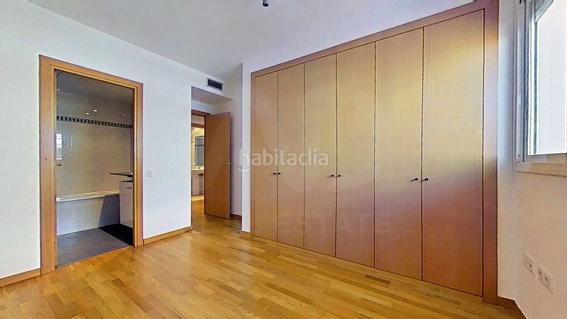 Foto 5dcdffaa-3b64-45d1-836a-0a537a9a6455. Pis amb calefacció aparcament a Llevant Reus